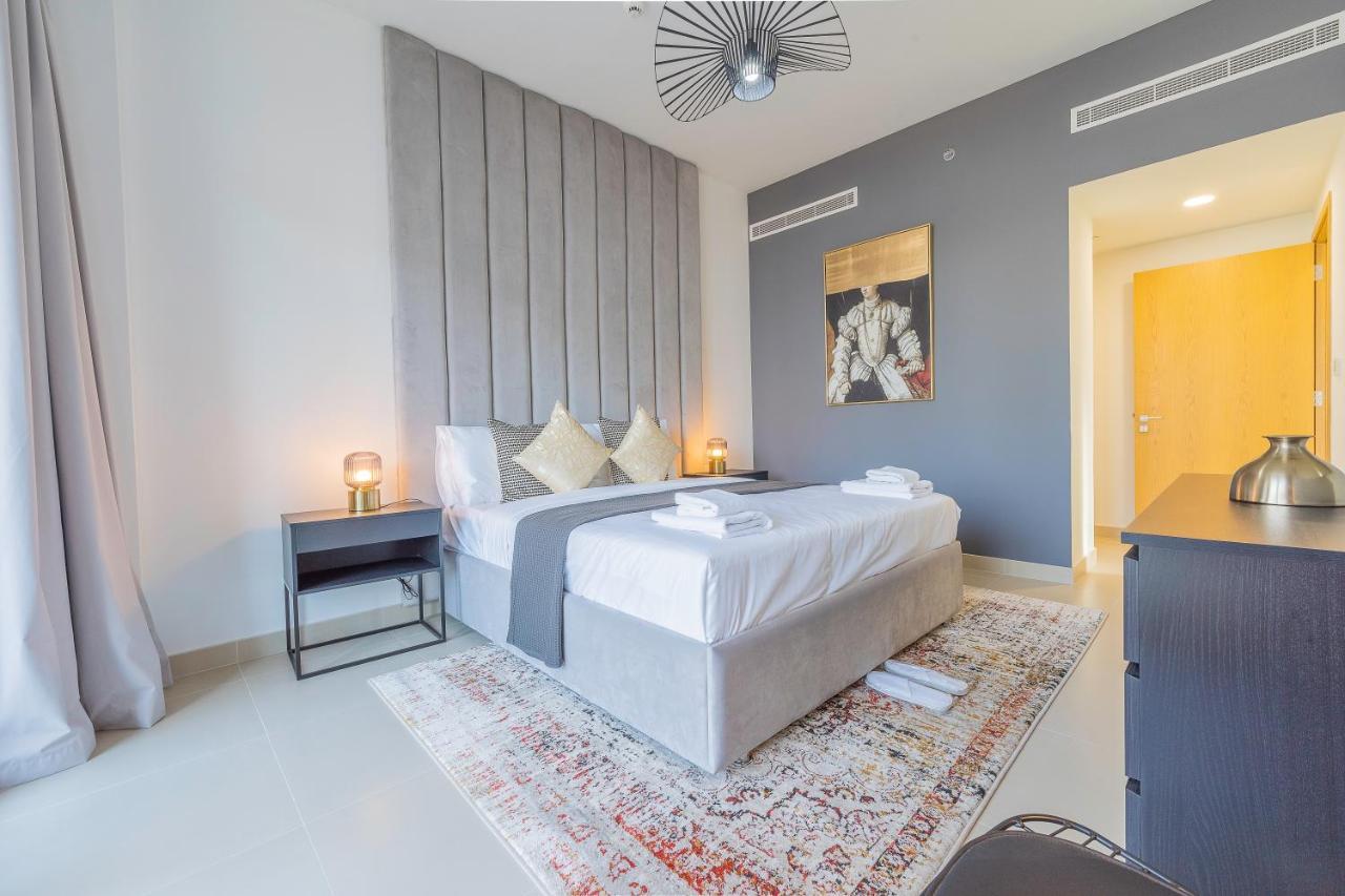 Nouveau Art Deco 3Br With Burj & Canal Views Dubai Esterno foto